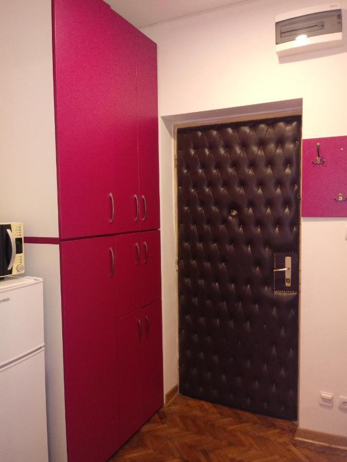 Apartamento Slavija Square Belgrado Exterior foto